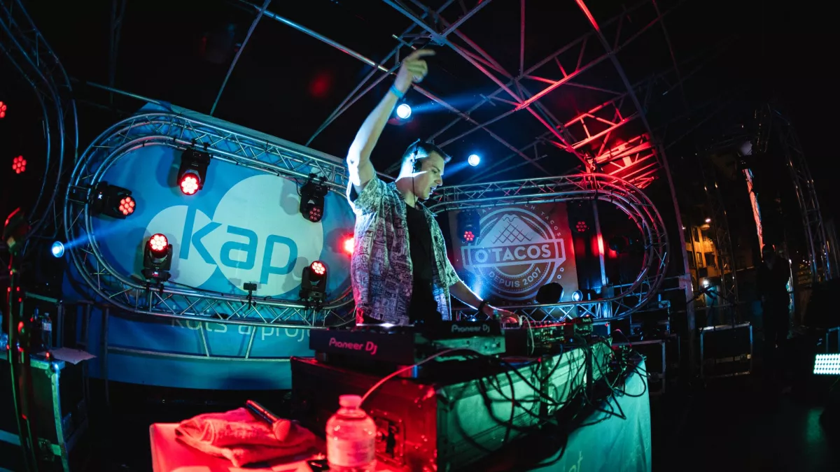 KOMPLEX