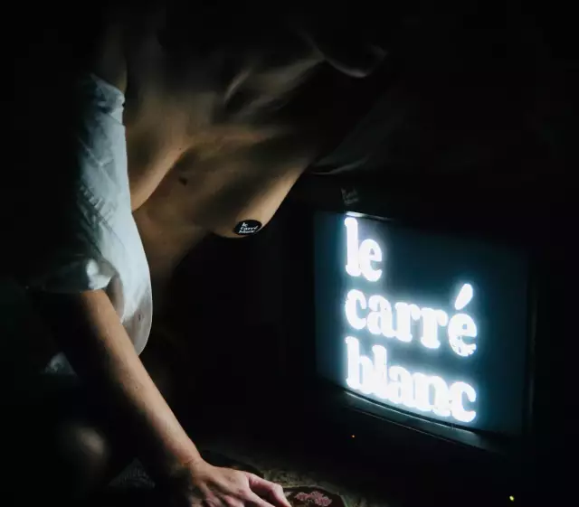 LE CARRÉ BLANC