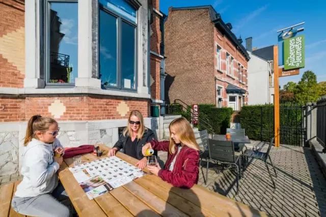 L'Auberge de jeunesse de Namur, à  quelques minutes du Belvédère